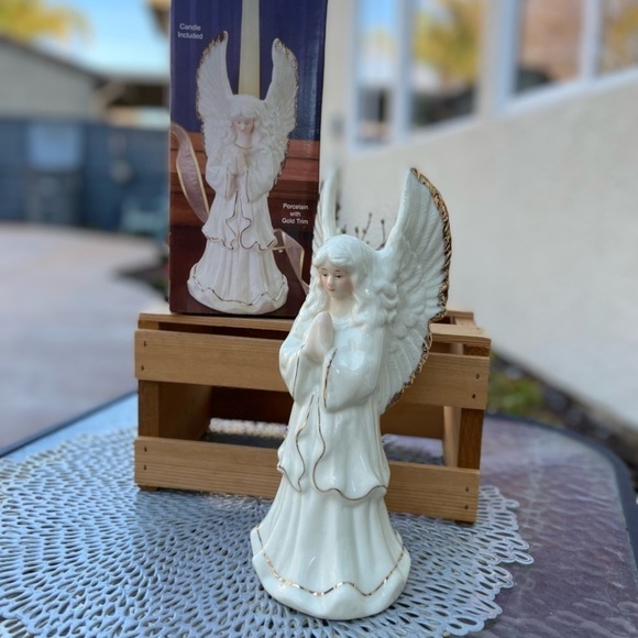 Heavenly Angel Porcelain Candle Holder x 2 - Picture 1 of 10